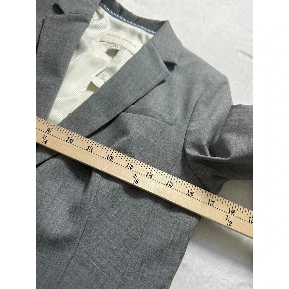 NWT BANANA REPUBLIC Women Stretch Wool Career Blazer size 6 Fully Lined 2 Button
